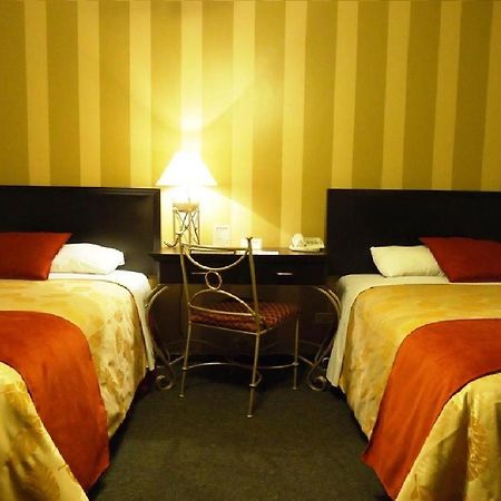 Leon De Oro Inn & Suites Lima Exteriör bild