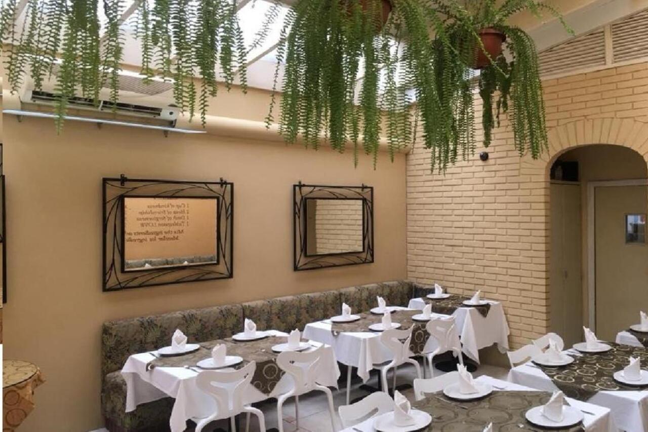 Leon De Oro Inn & Suites Lima Exteriör bild