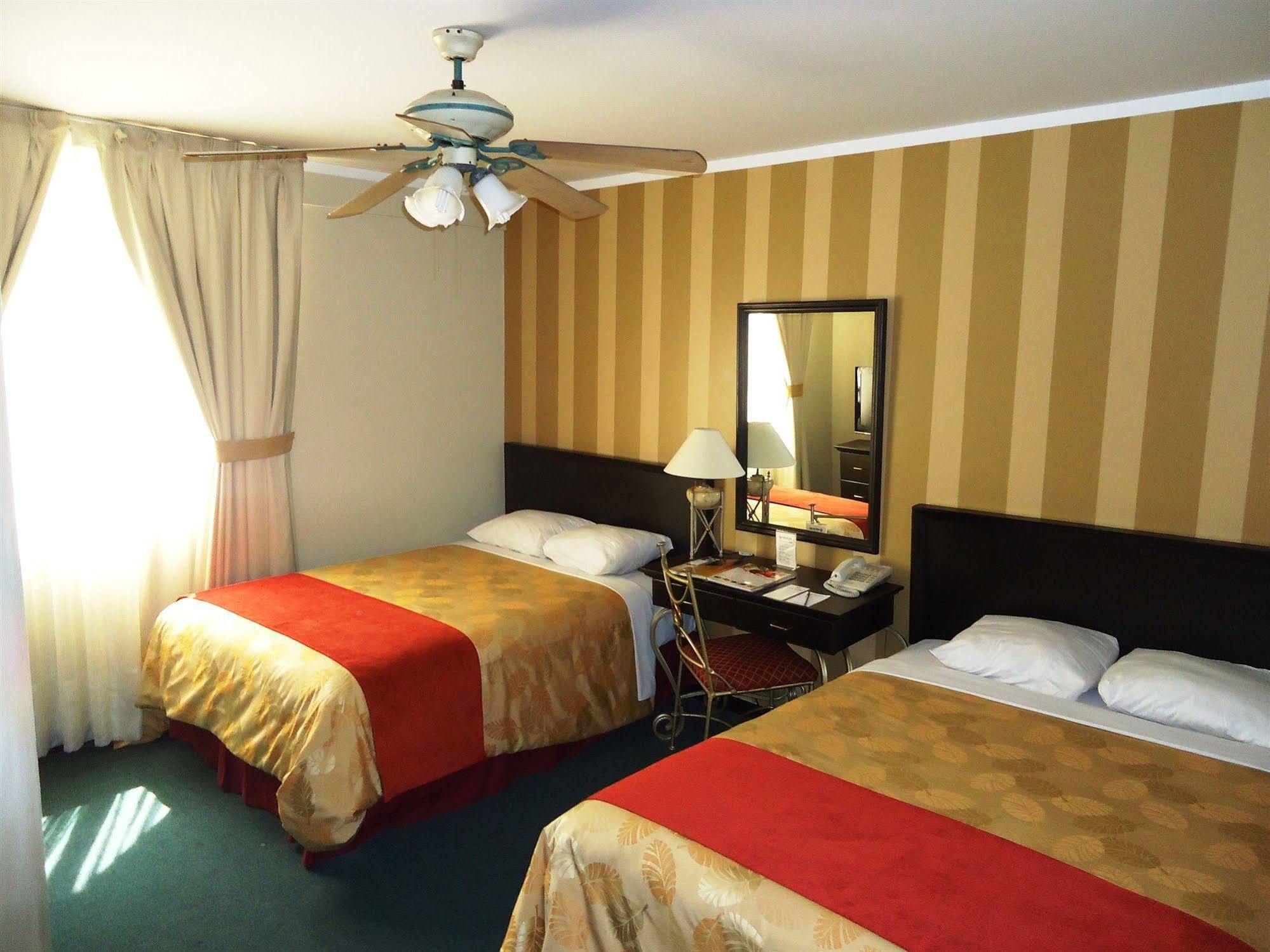 Leon De Oro Inn & Suites Lima Exteriör bild